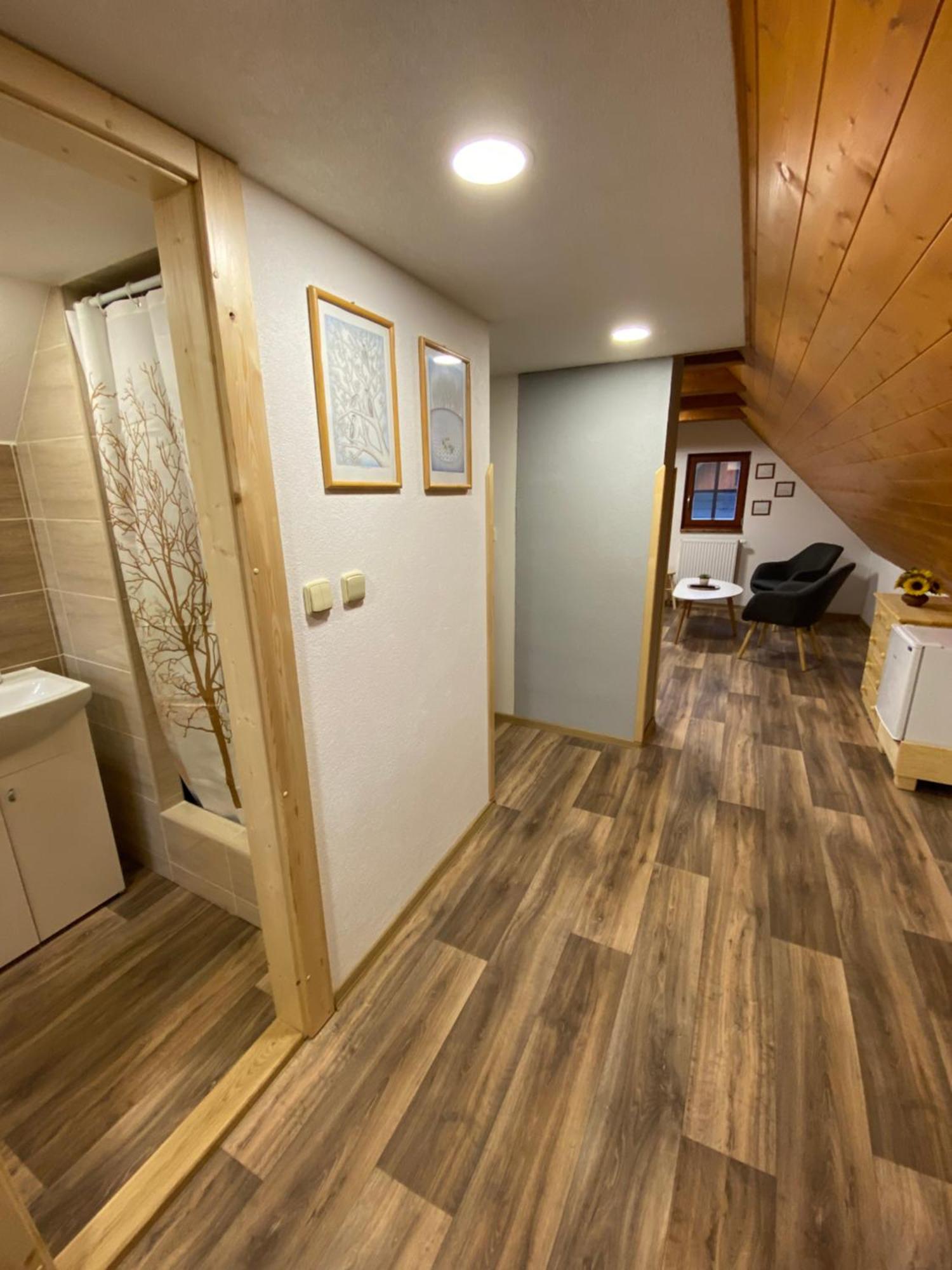Roubenky U Zvonice Apartment *