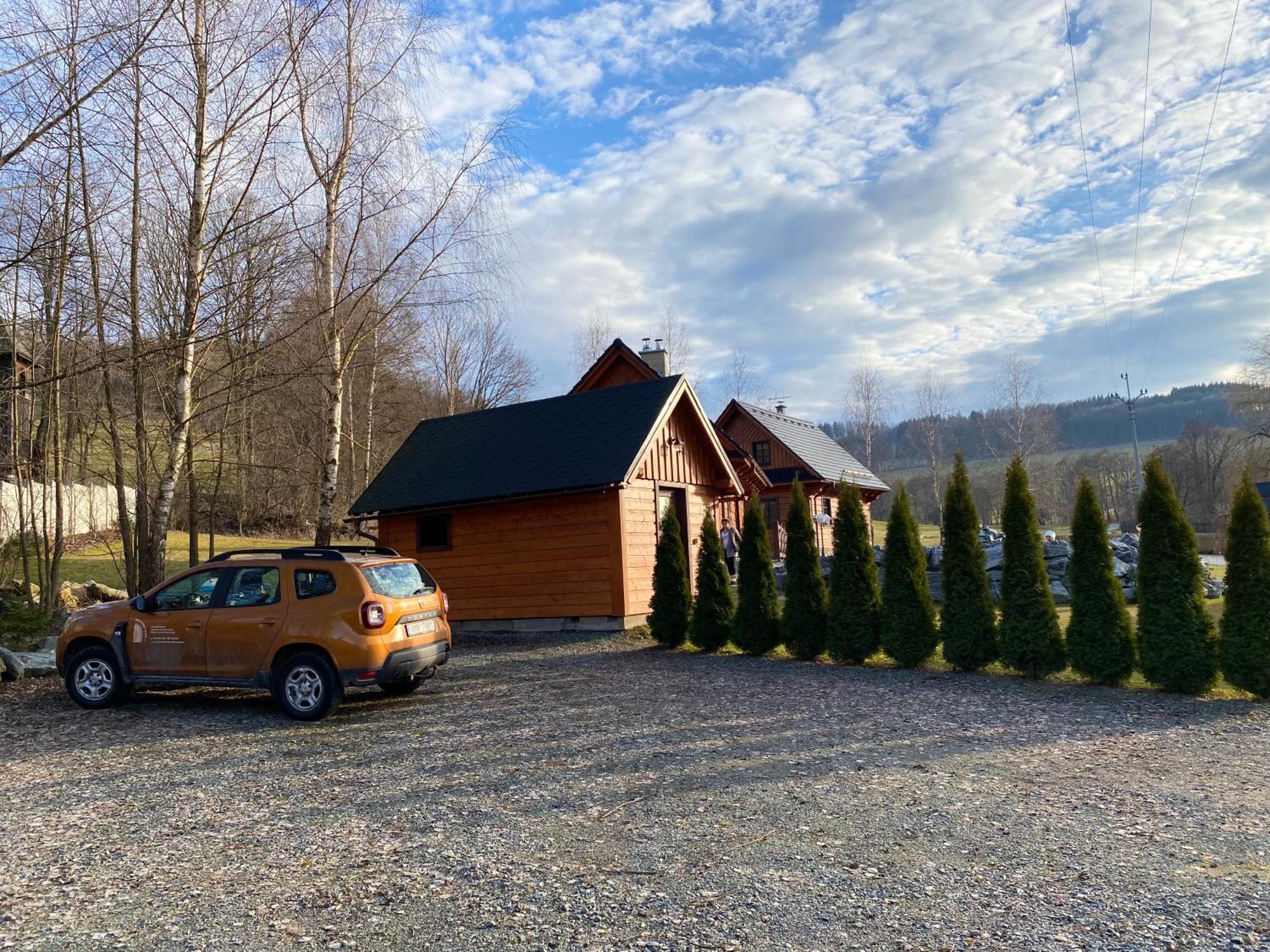 Roubenky U Zvonice Apartment Sobotin
